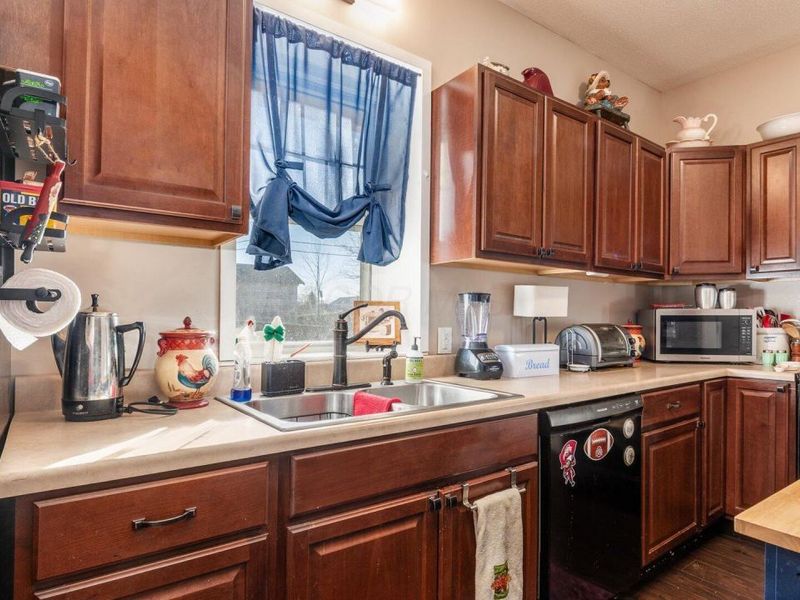 213 N Main Street, Roseville, OH 43777 Photo 23