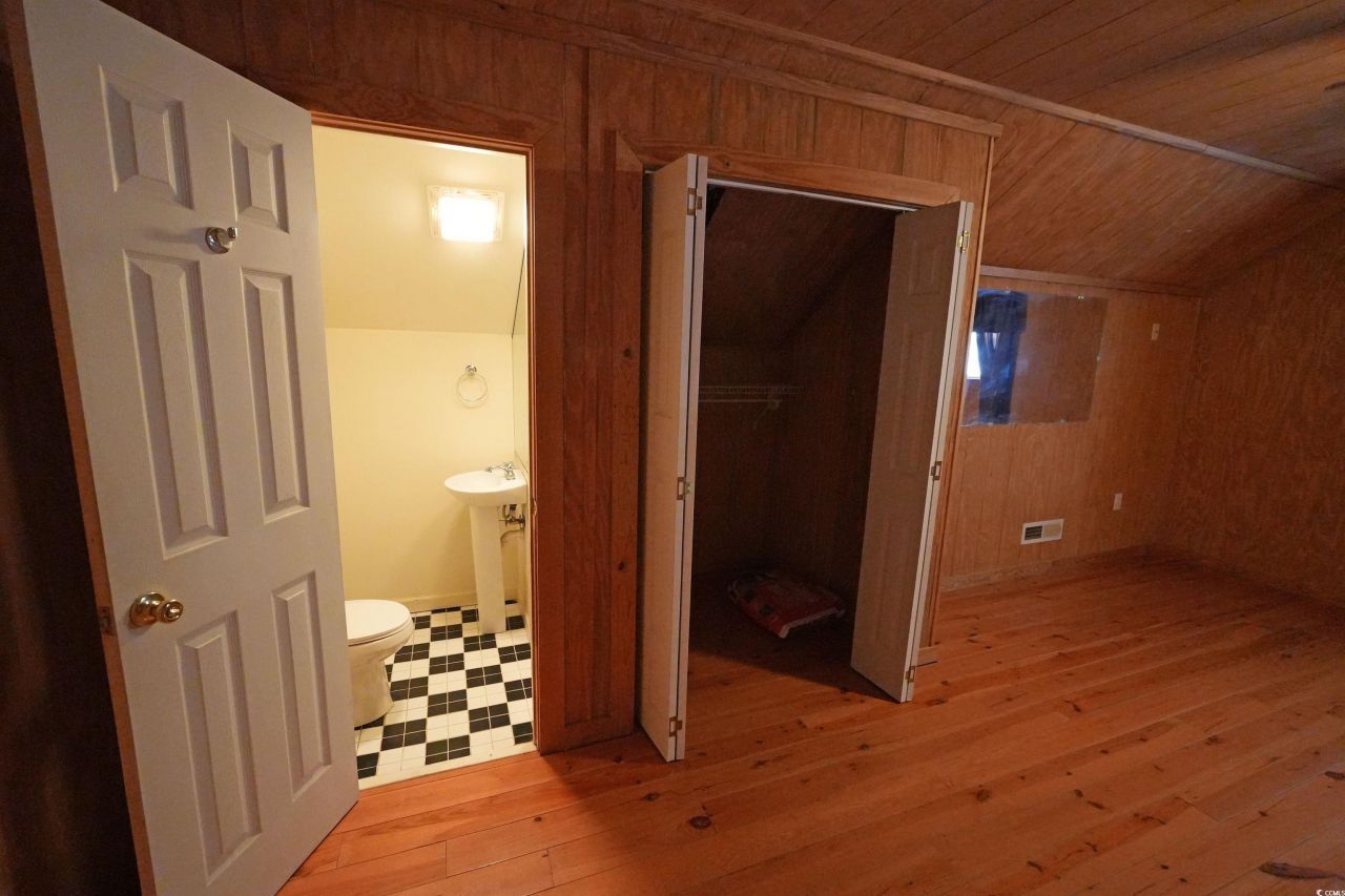 669 George Washington Trail Photo 19