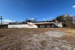 735 & 755 Sprinkle Avenue  photo 4