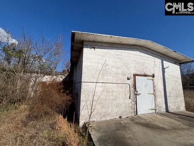 735 & 755 Sprinkle Avenue  Photo 8