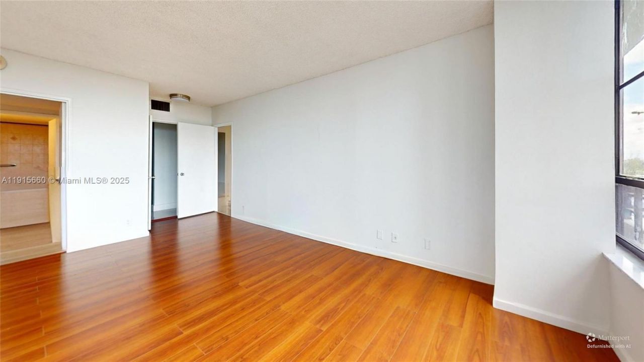 500 Three Islands Blvd, Unit 408, Hallandale Beach, FL 33009 Photo