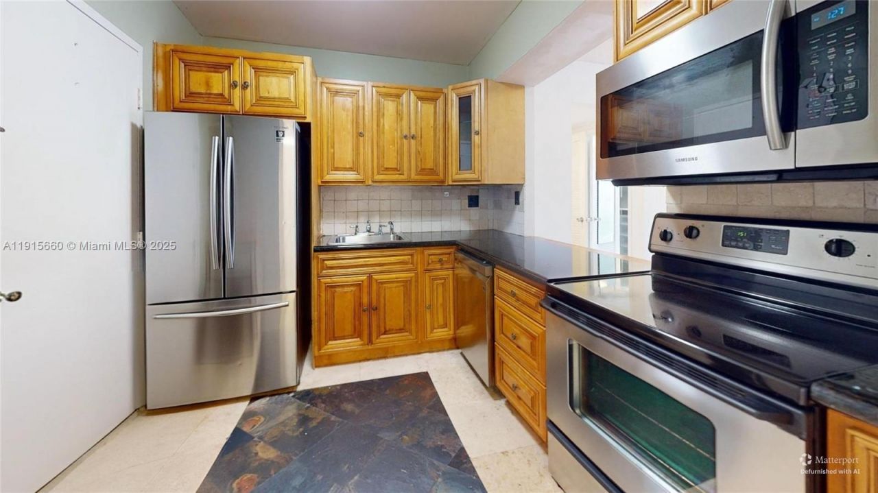 500 Three Islands Blvd, Unit 408, Hallandale Beach, FL 33009 Photo