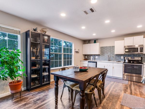 11118 Ranger Cavern, San Antonio, TX 78254