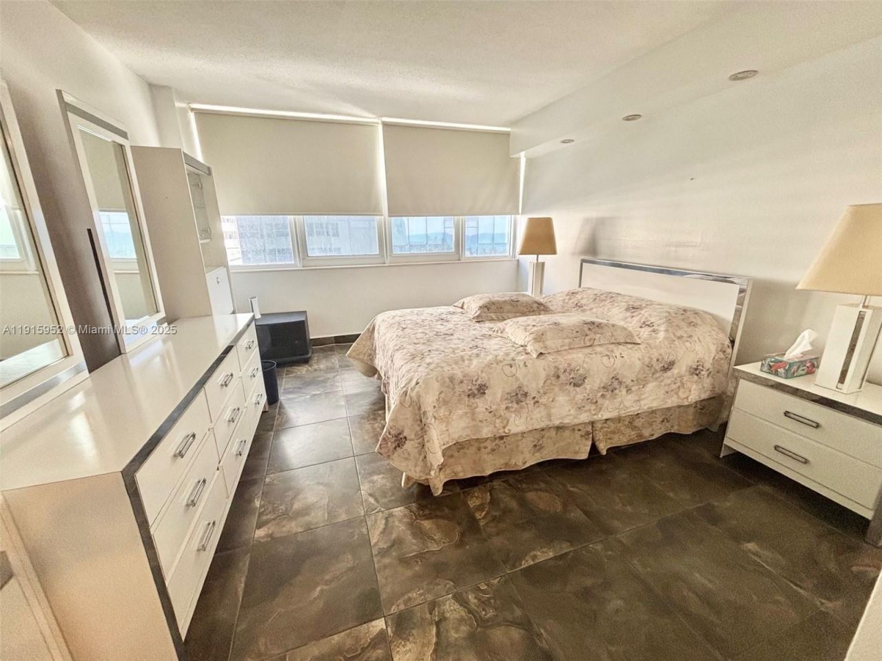 2030 S Ocean Dr, Unit 521, Hallandale Beach, FL 33009 Photo