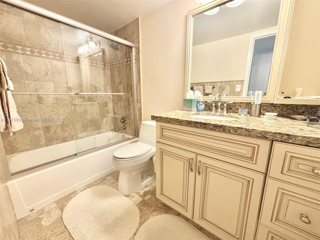 2030 S Ocean Dr, Unit 521, Hallandale Beach, FL 33009 Photo