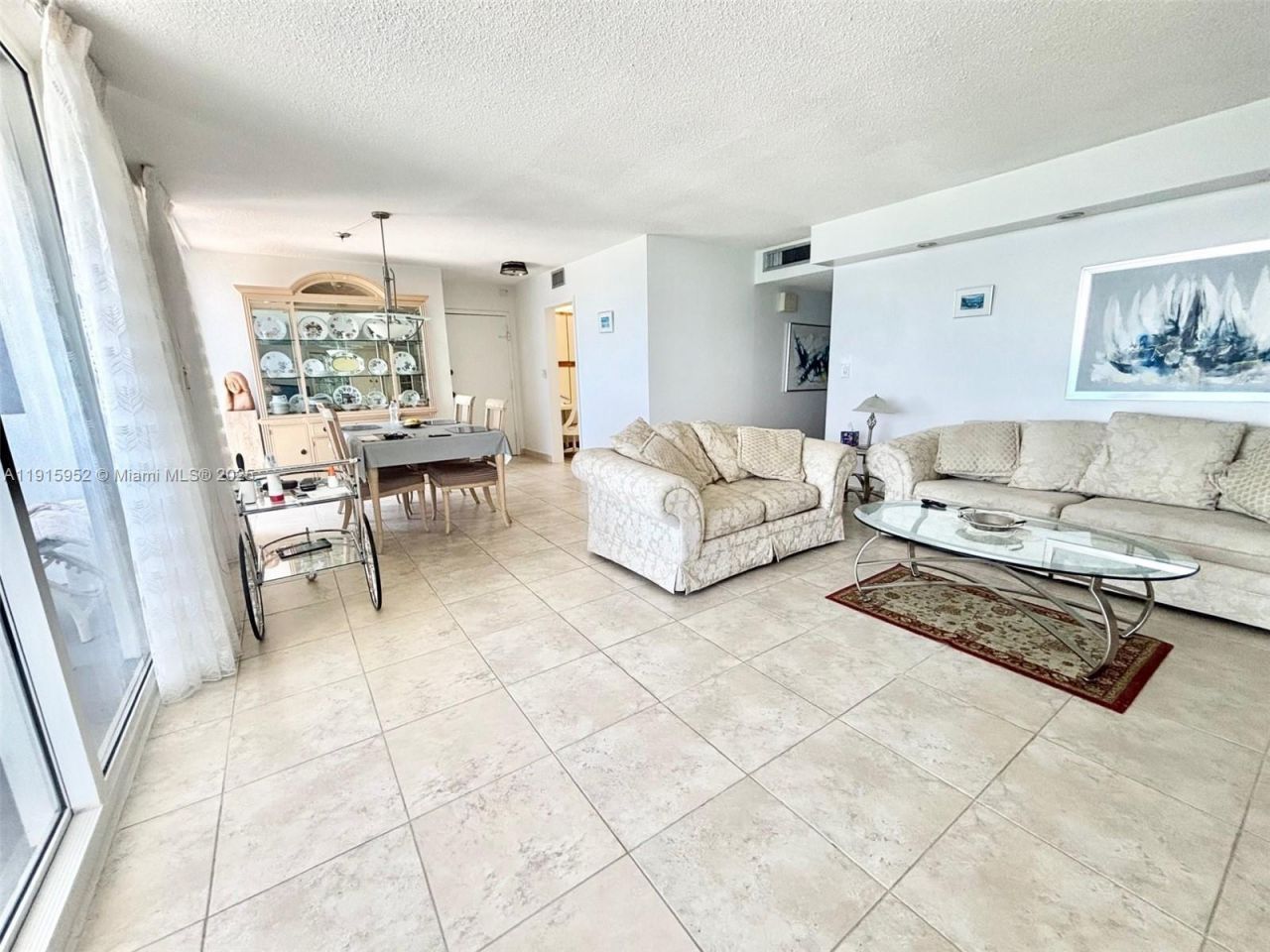 2030 S Ocean Dr, Unit 521, Hallandale Beach, FL 33009 Photo