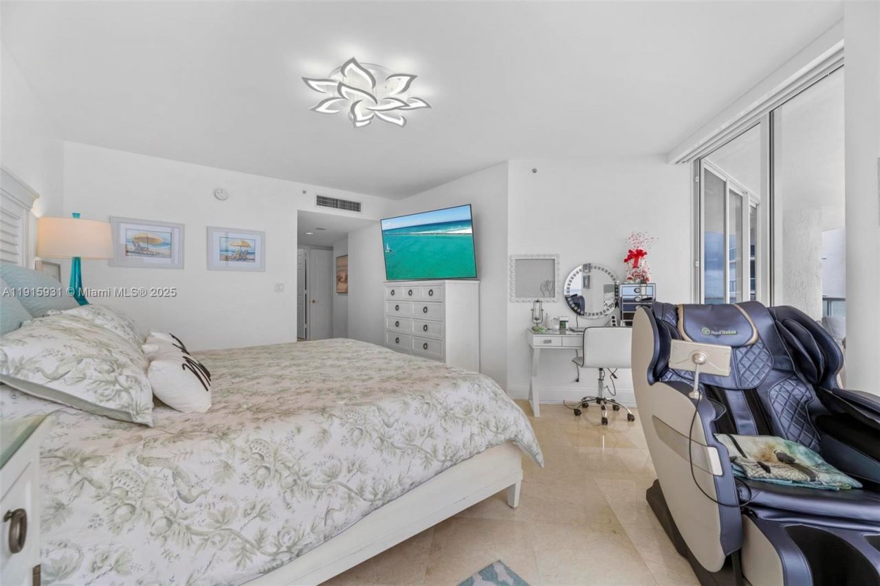 18671 Collins Ave, Unit 1902, Sunny Isles Beach, FL 33160 Photo