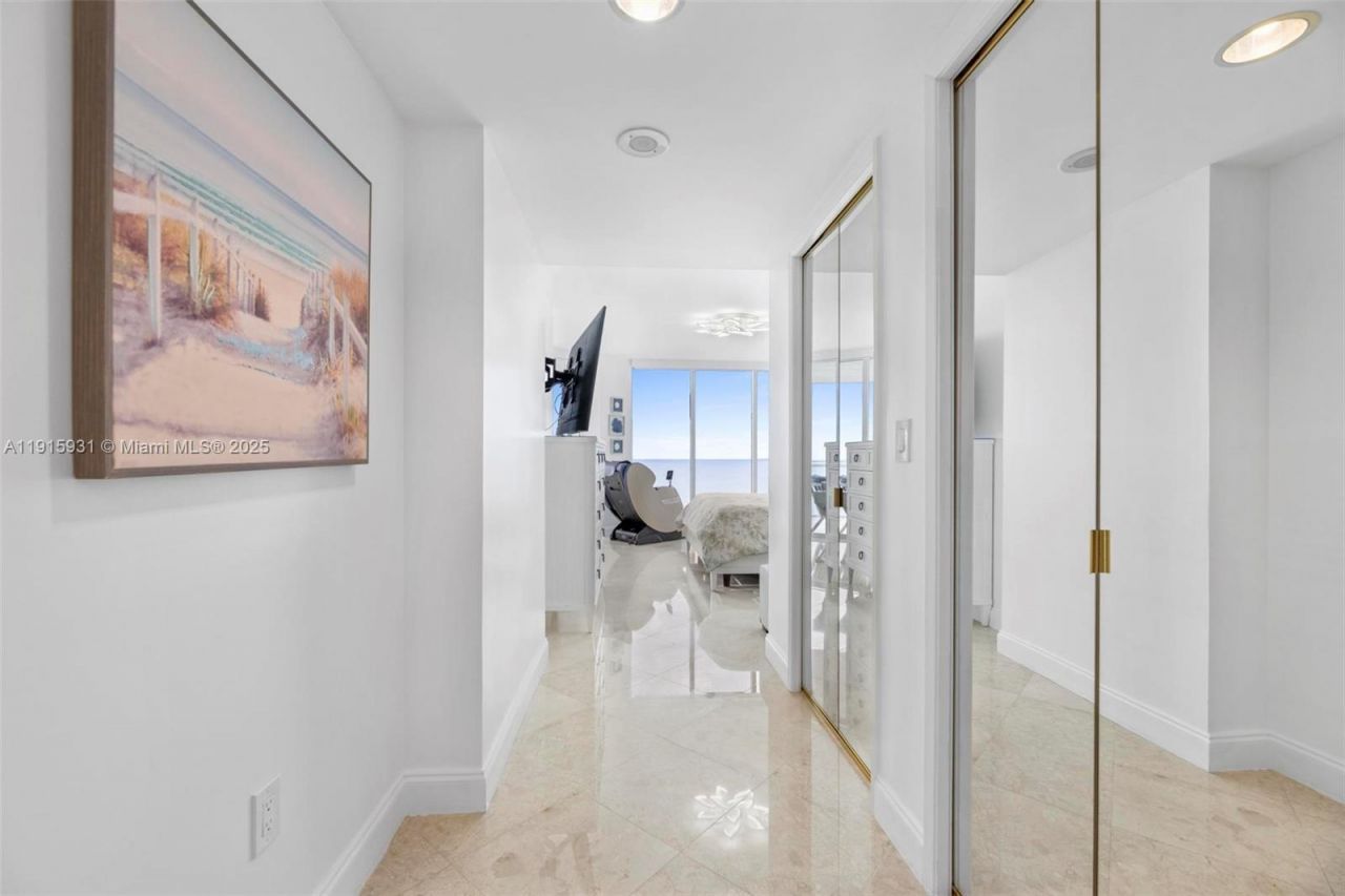 18671 Collins Ave, Unit 1902, Sunny Isles Beach, FL 33160 Photo