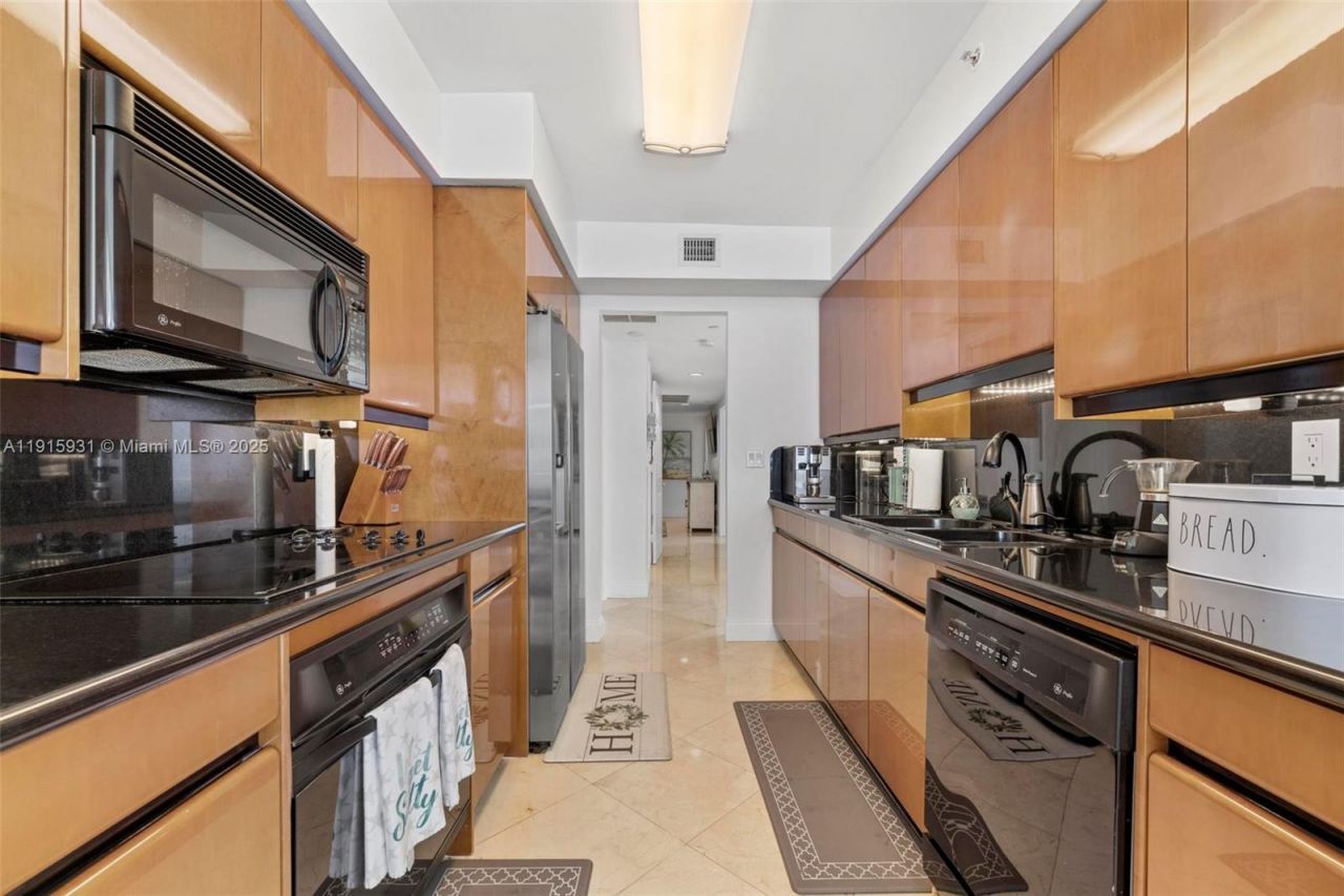 18671 Collins Ave, Unit 1902, Sunny Isles Beach, FL 33160 Photo