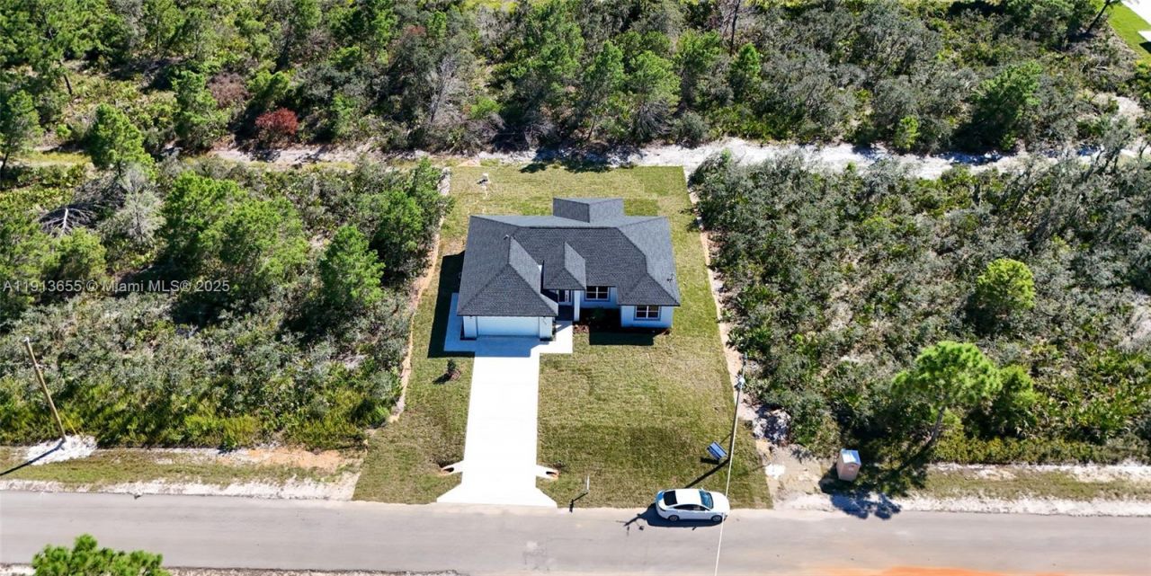 7433 Domenico St, Sebring, FL 33826 Photo