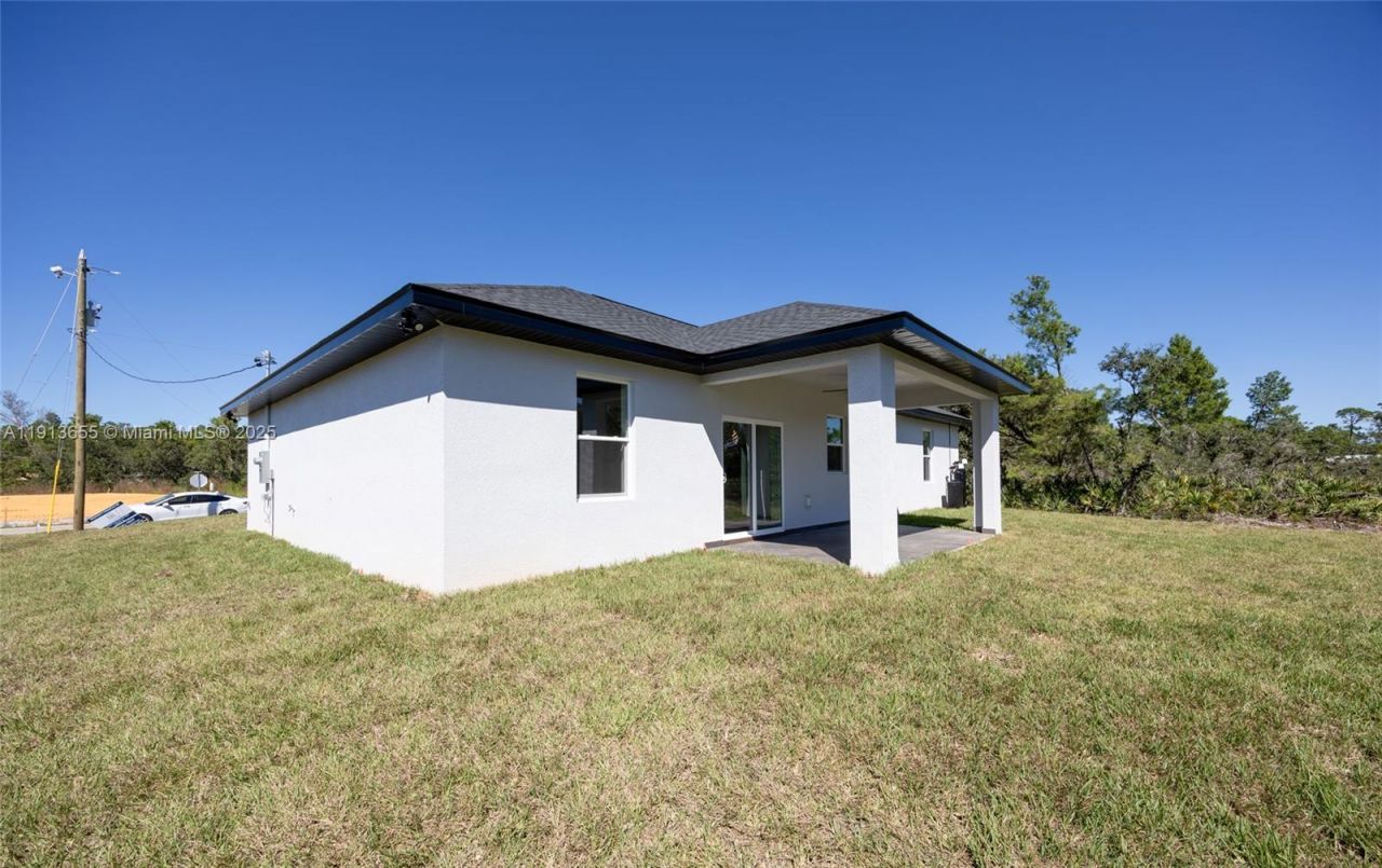 7433 Domenico St, Sebring, FL 33826 Photo