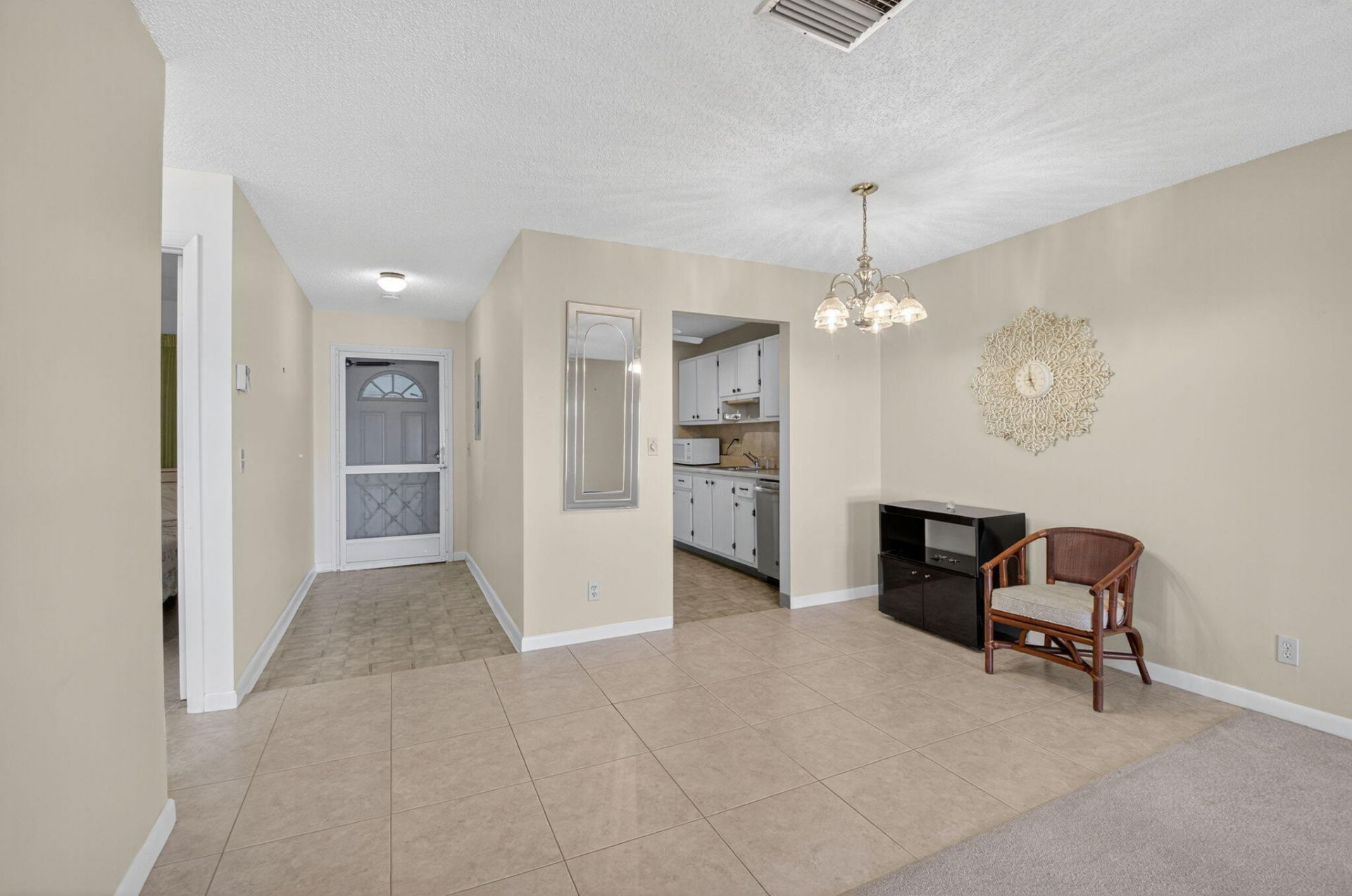 100 Leisure Lake Circle, Unit 102, Boynton Beach, FL 33426 Photo