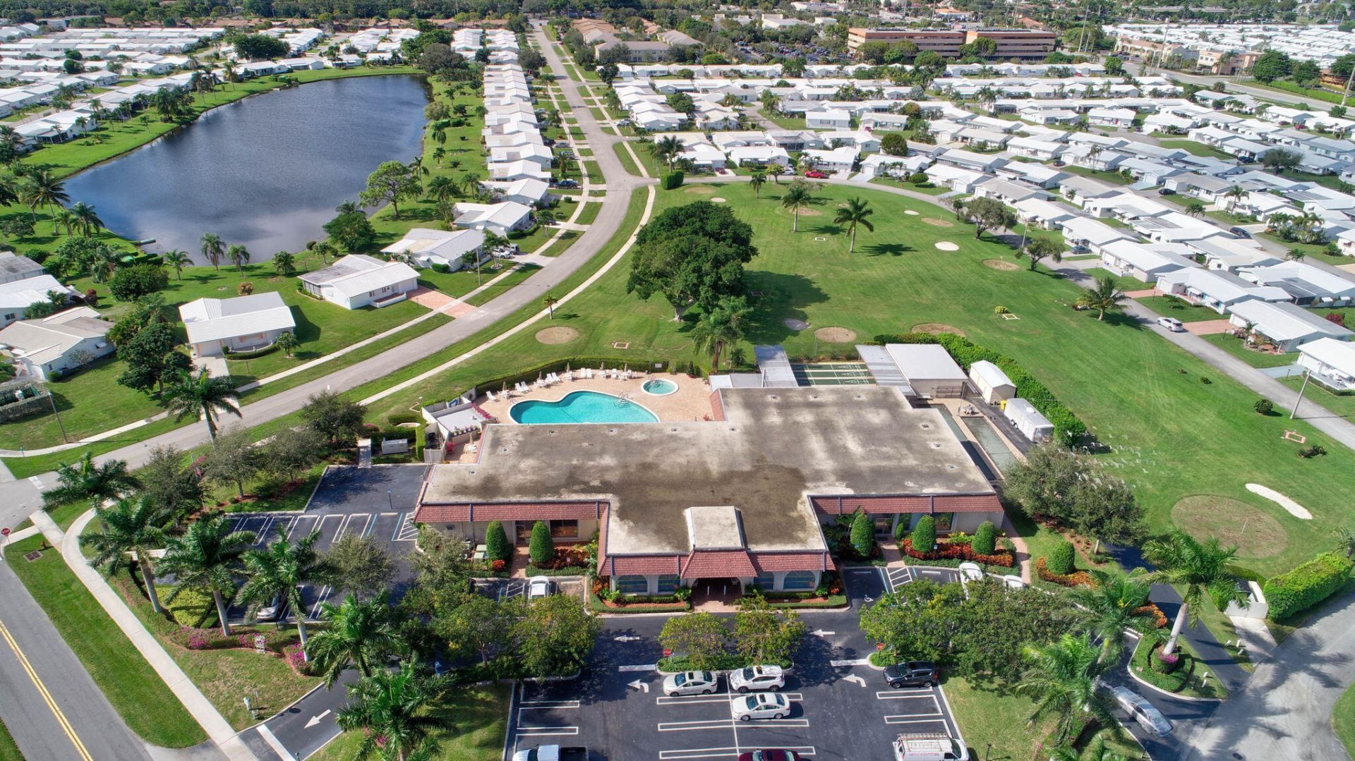100 Leisure Lake Circle, Unit 102, Boynton Beach, FL 33426 Photo