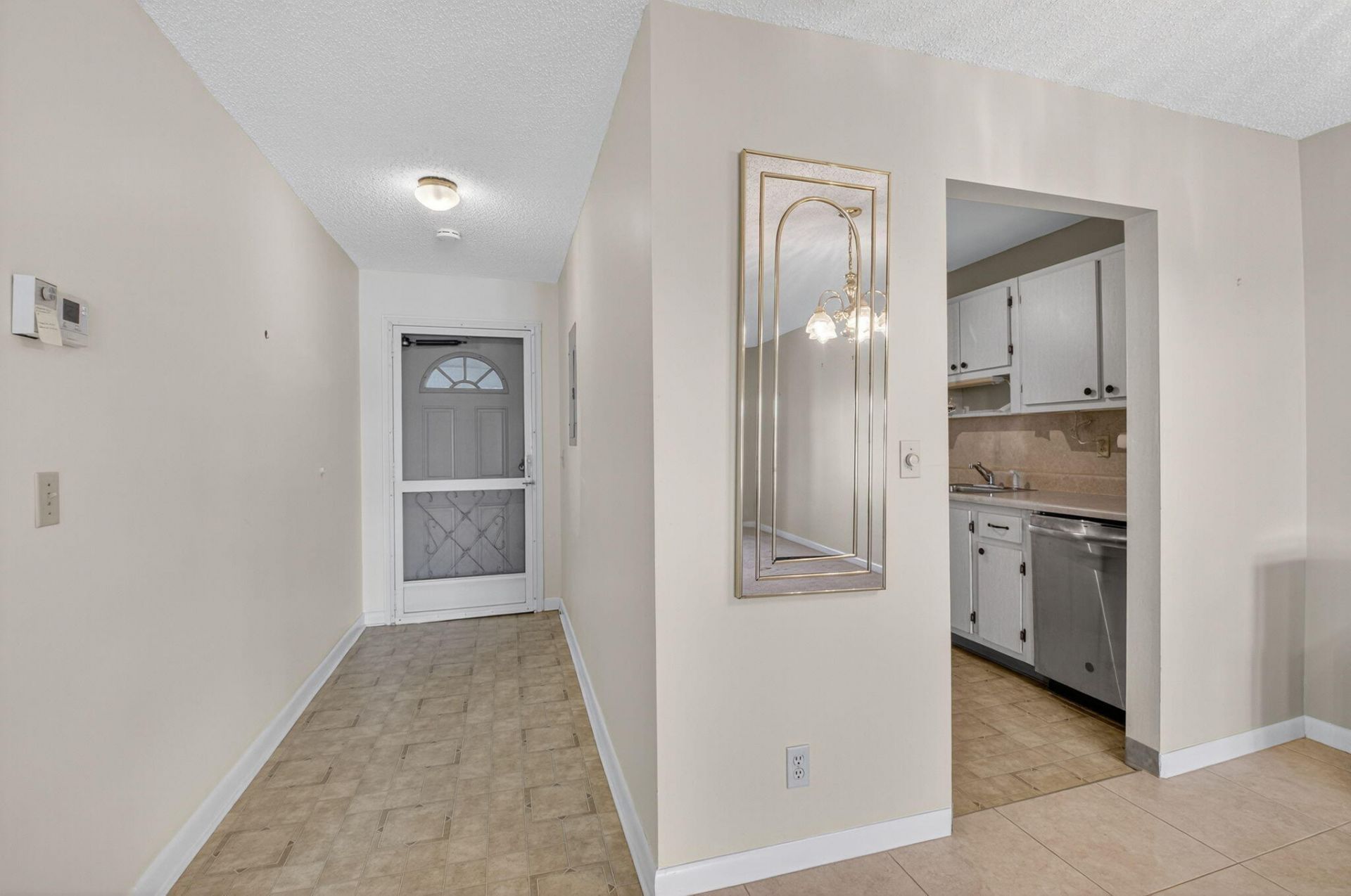 100 Leisure Lake Circle, Unit 102, Boynton Beach, FL 33426 Photo