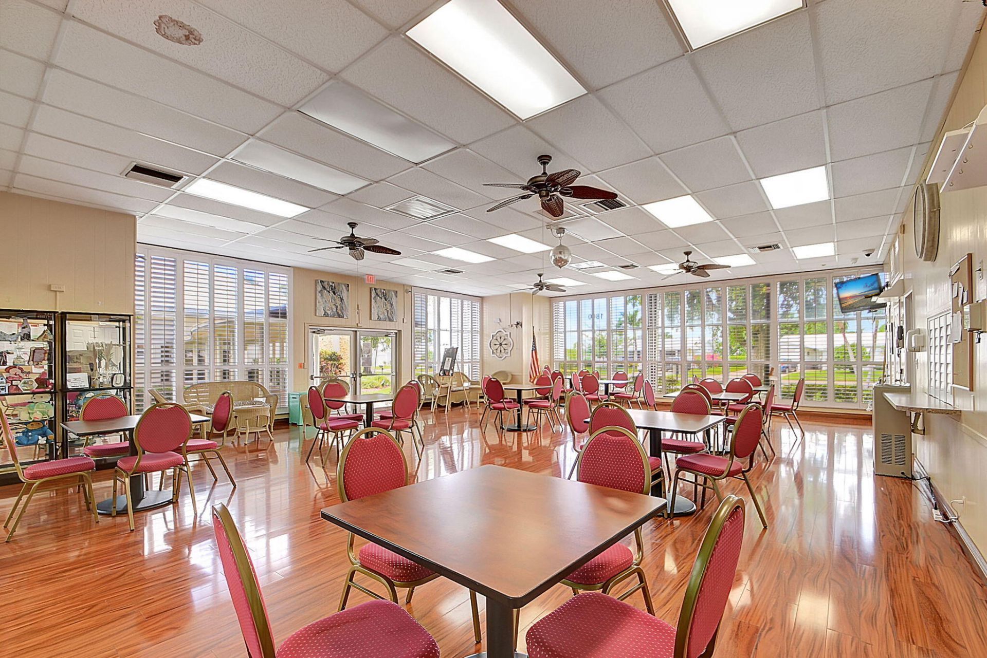 100 Leisure Lake Circle, Unit 102, Boynton Beach, FL 33426 Photo