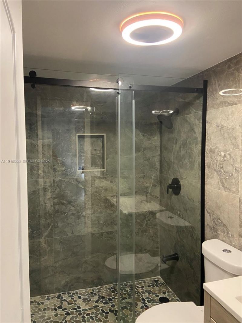 7502 NW 30th Pl, Unit 417, Sunrise, FL 33313 Photo