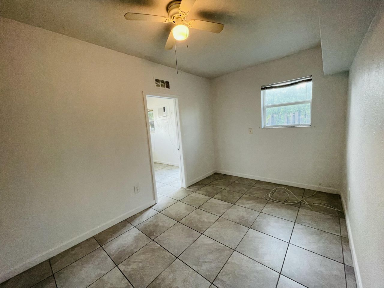 195 Gardenia Street, Unit 4, Tavernier, FL 33070 Photo