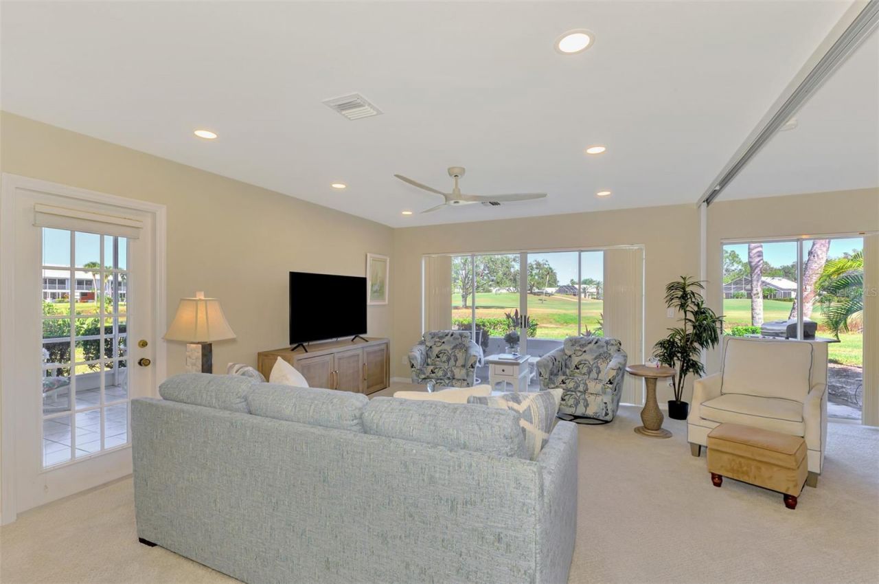 461 Wexford Circle, Unit 91, Venice, FL 34293 Photo