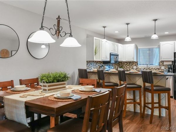 611 Lazy Days Road, Unit S5, Osage Beach, MO 65065