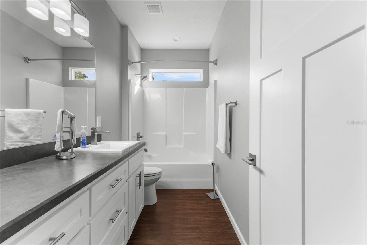 261 SW Deanna Terrace, Lake City, FL 32025 Photo