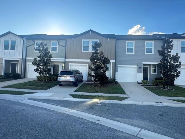 453 MADISON DRIVE, DAVENPORT, FL 33837