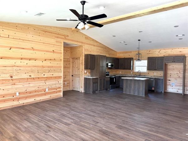 916 E Copperhead Road, Sawyer, OK 74756