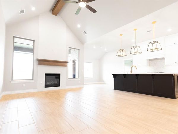 10304 SW 56th Street, Mustang, OK 73064
