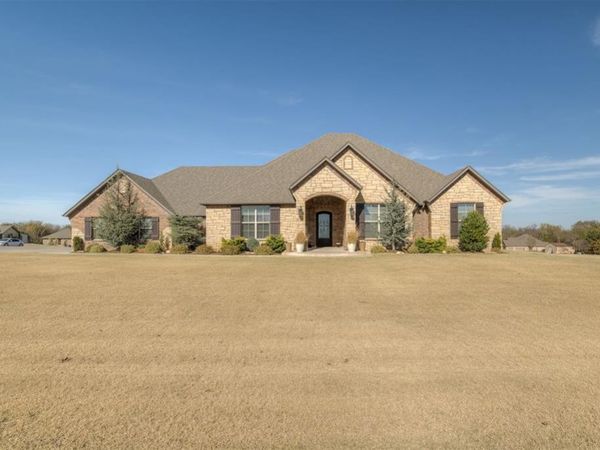 1314 Glenwood Drive, Tuttle, OK 73089
