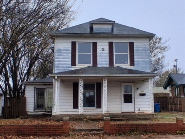 315 W 8th Street, Chandler, OK 74834
