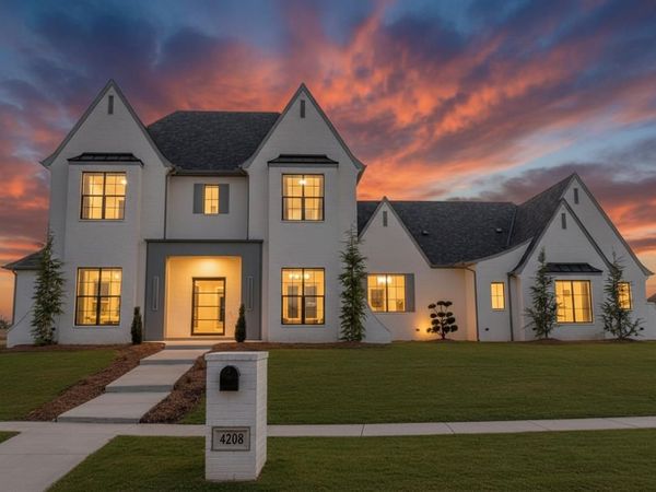 4208 Mahogany Hills Drive, Moore, OK 73160