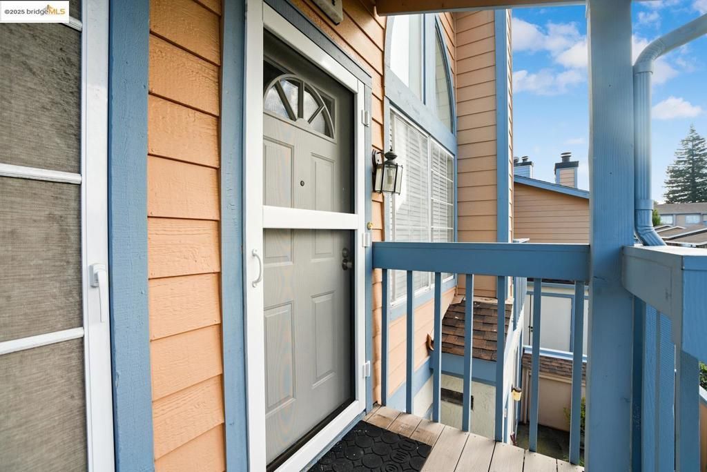 44 Glenwood, Hercules, CA 94547 Main Photo