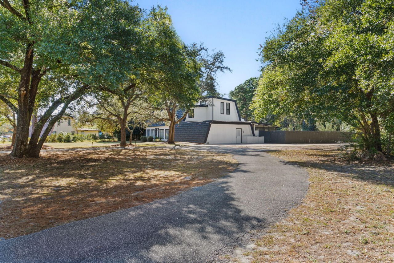 2121 Mar Mar Lane, Navarre, FL 32566 Main Photo