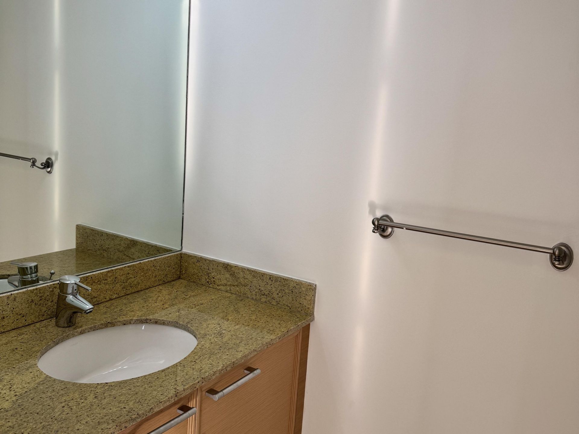16275 Collins Avenue, Unit 1004, Sunny Isles Beach, FL 33160 Photo