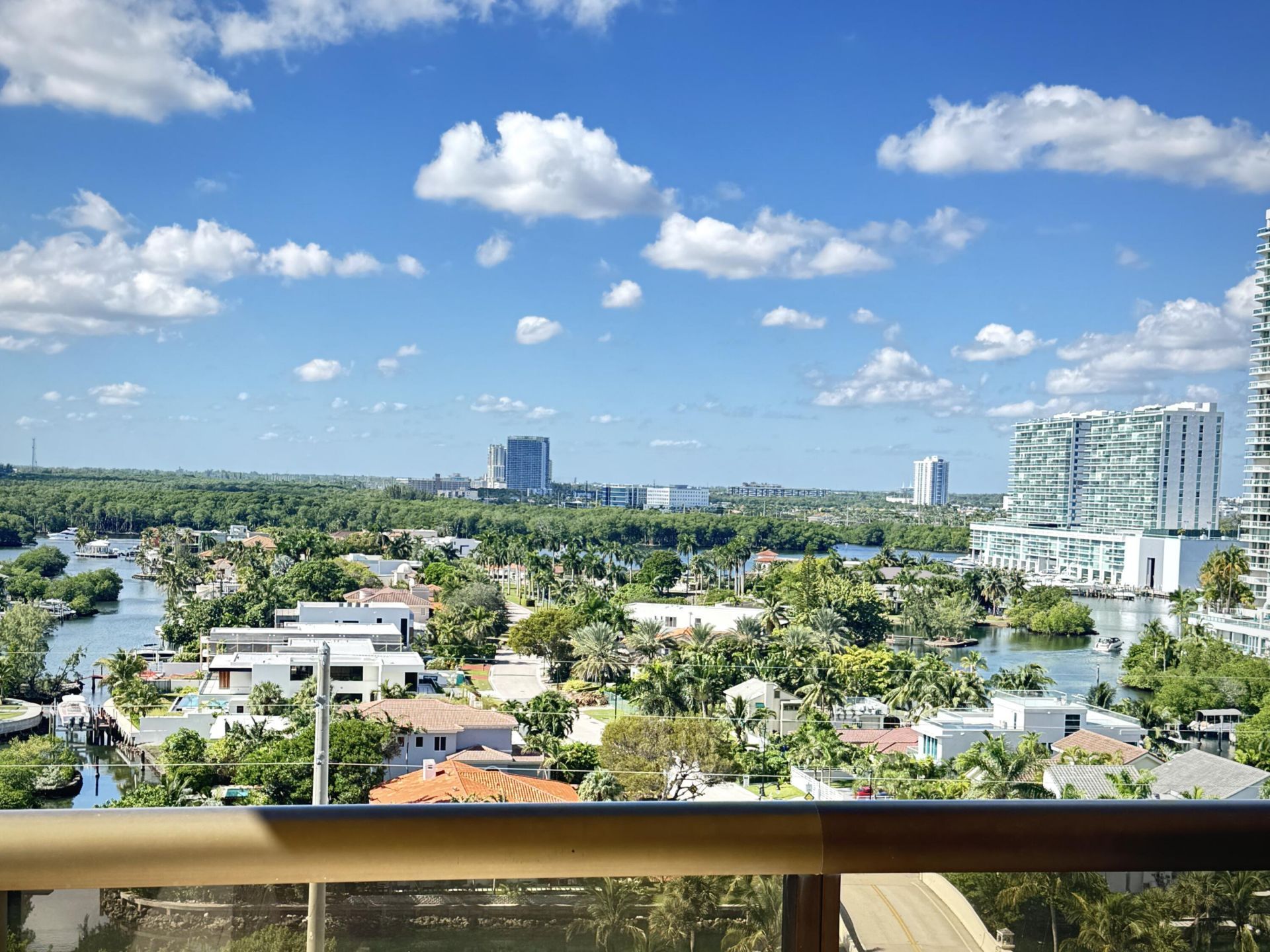 16275 Collins Avenue, Unit 1004, Sunny Isles Beach, FL 33160 Photo