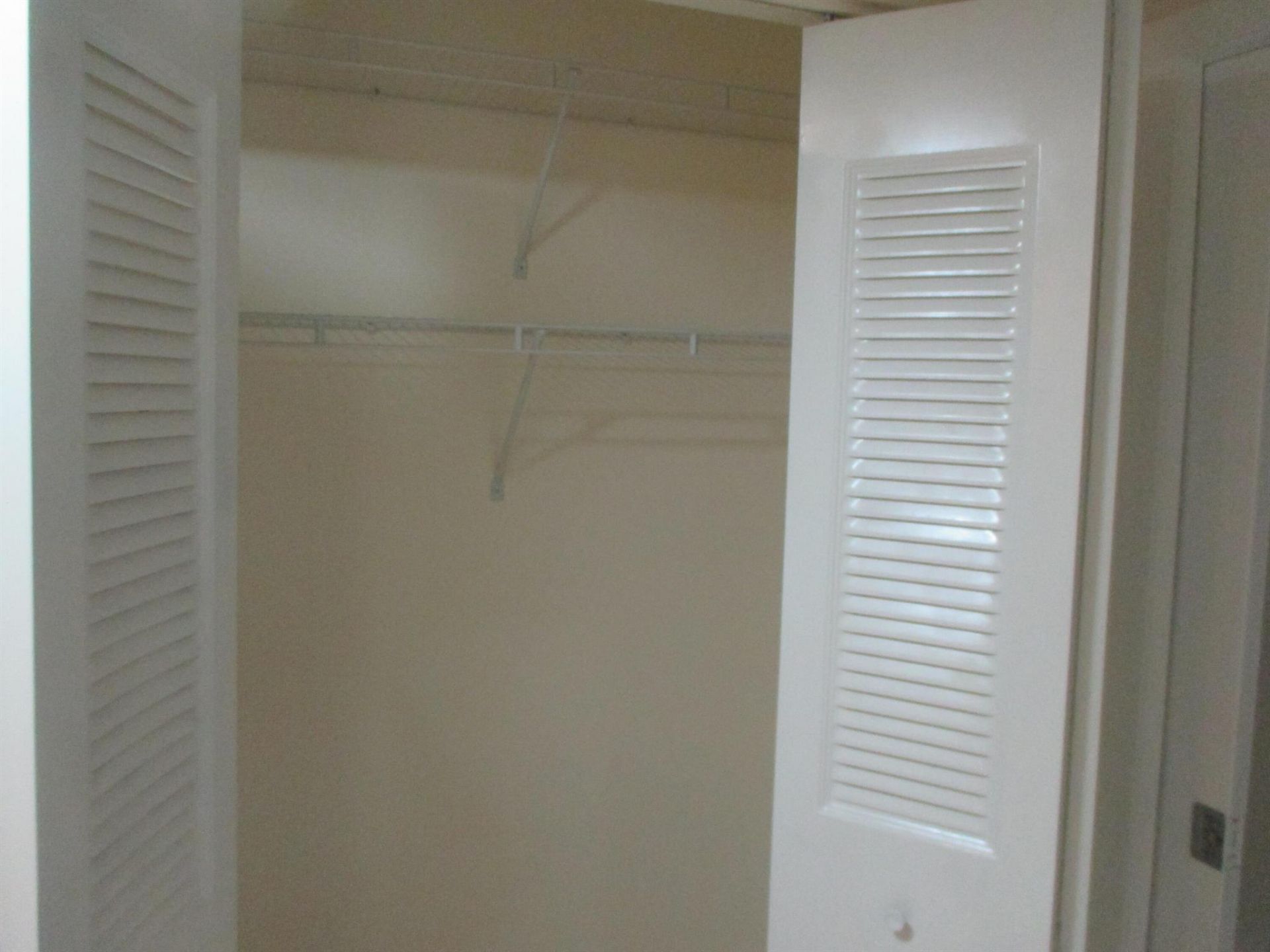 31 Canterbury B, West Palm Beach, FL 33417 Photo