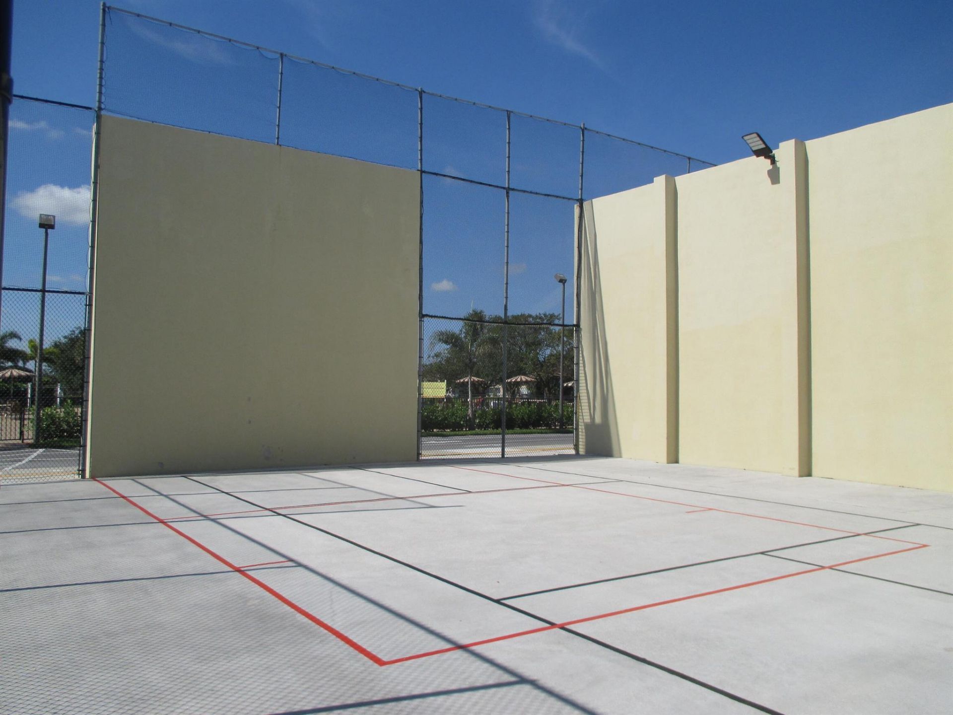 31 Canterbury B, West Palm Beach, FL 33417 Photo