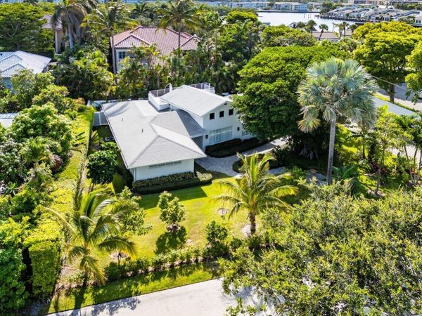 6130 Ridge Lane, Ocean Ridge, FL 33435
