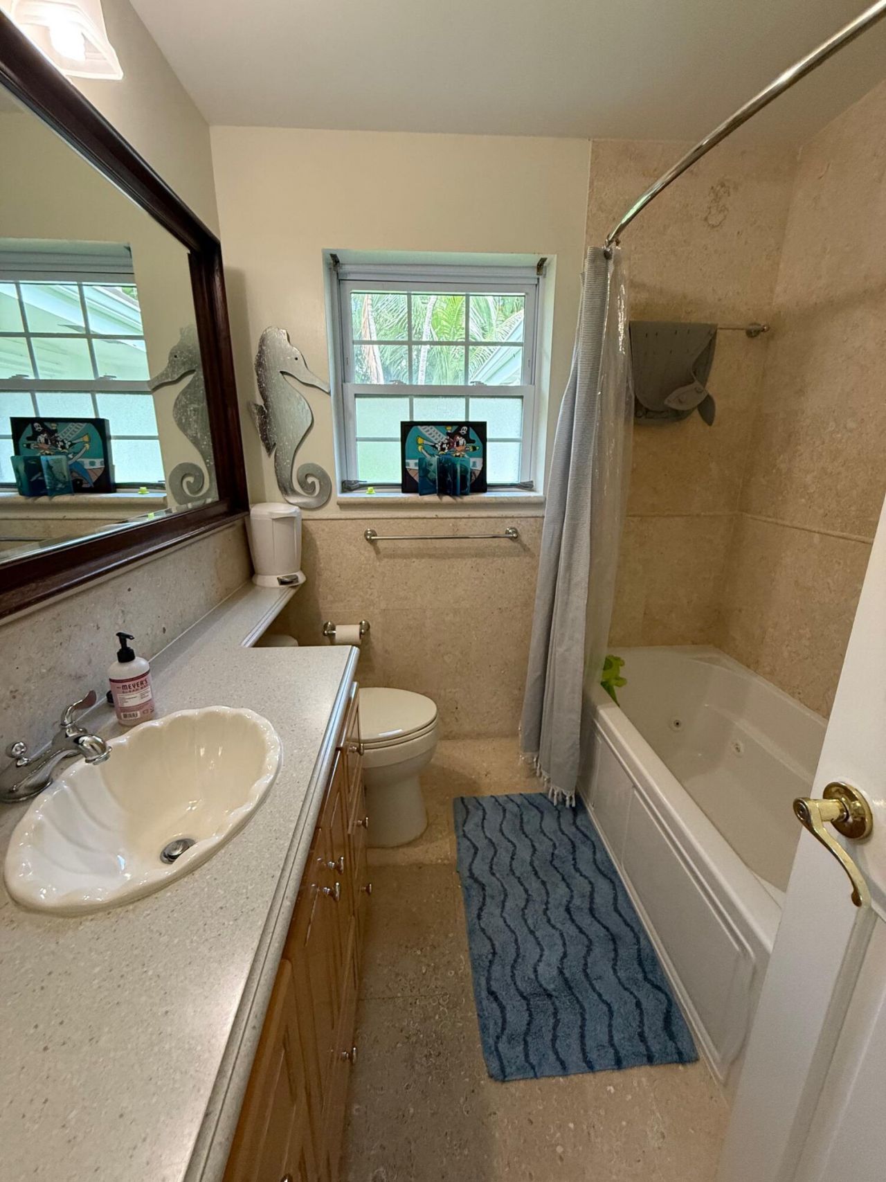 222 Miraflores Drive, Palm Beach, FL 33480 Photo