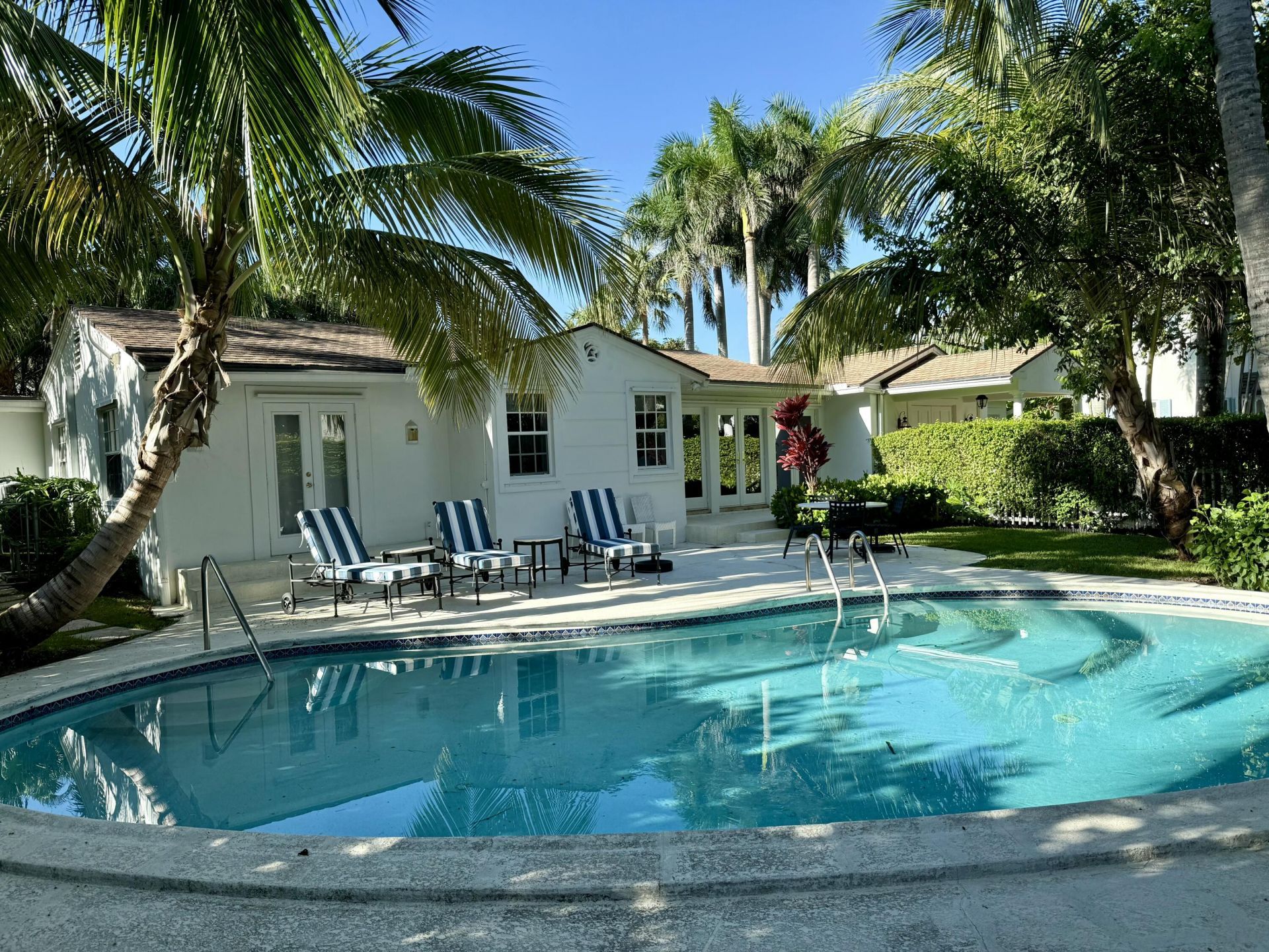 222 Miraflores Drive, Palm Beach, FL 33480 Photo