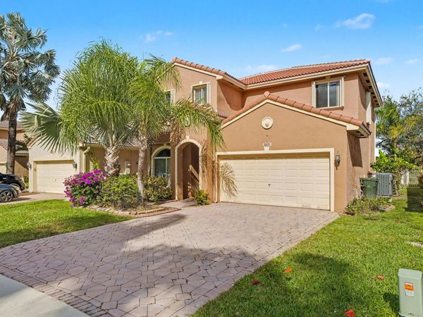 4015 Banyan Trails Drive, Coconut Creek, FL 33073
