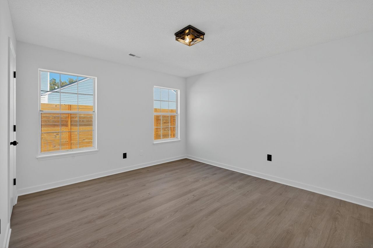 5109 Westview St Street Photo 11