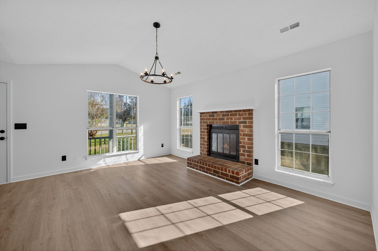 5109 Westview St Street Photo 4