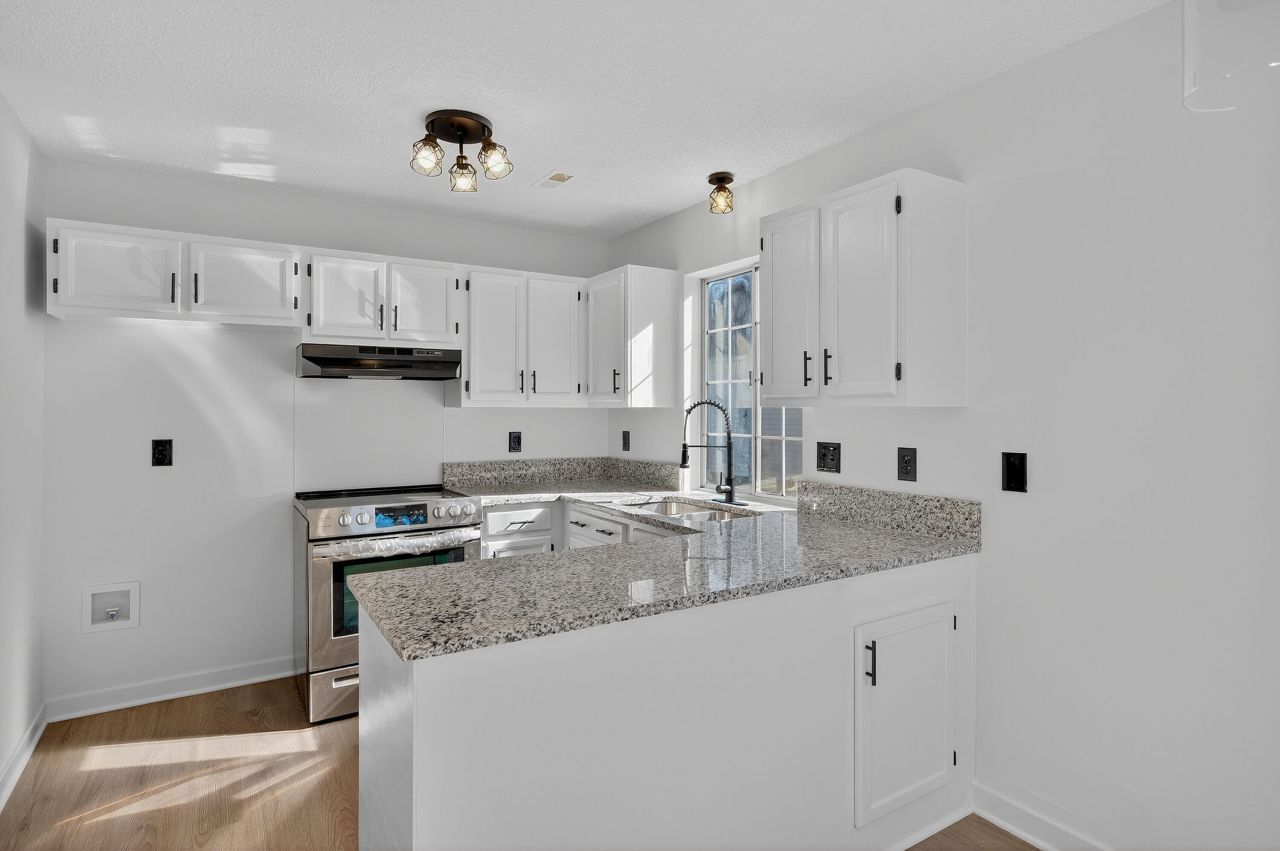 5109 Westview St Street Photo 6