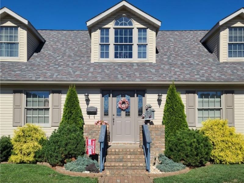 301 William Street, Yorkville, OH 43971 Photo 2