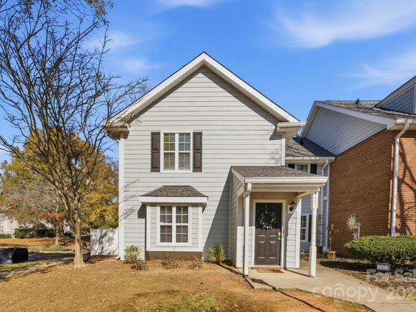 9401 S Vicksburg Park Court, Charlotte, NC 28210