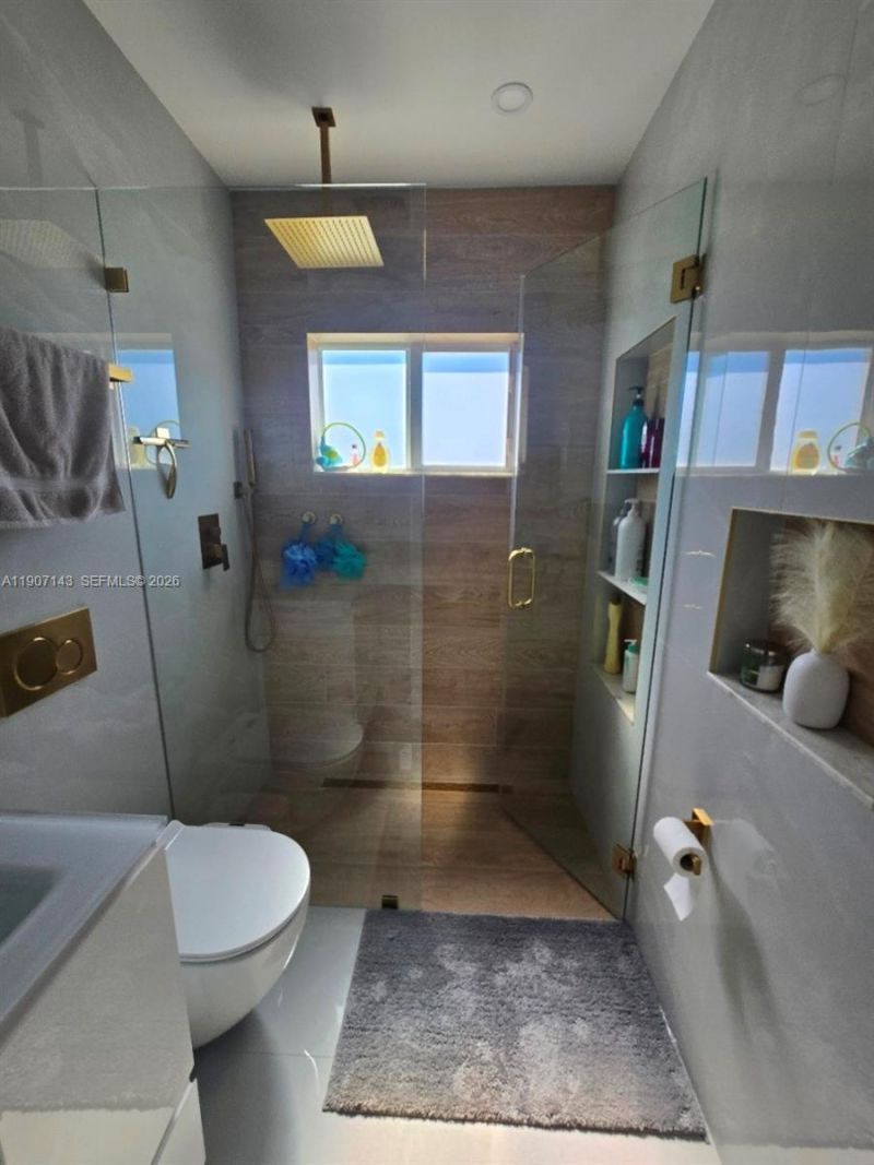 2845 NW 164th Ter, Miami Gardens, FL 33054 Photo