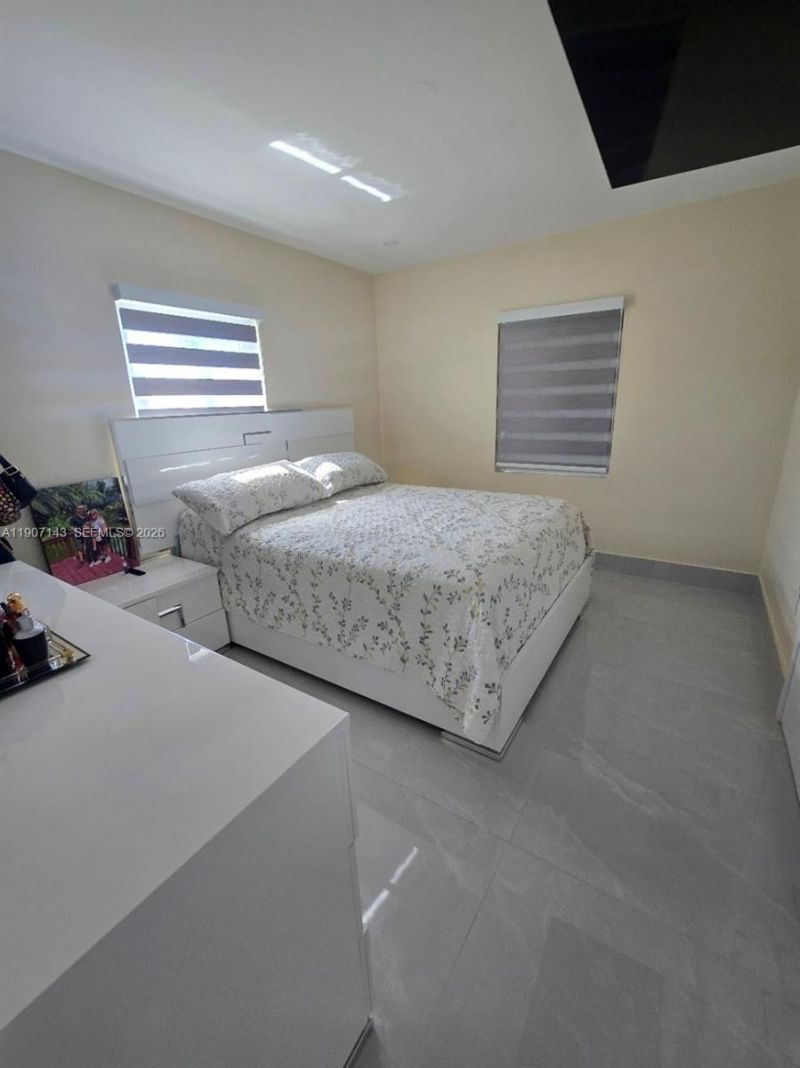 2845 NW 164th Ter, Miami Gardens, FL 33054 Photo