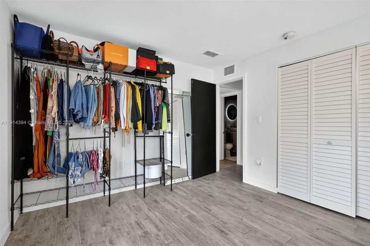 14055 NW 5th Pl, North Miami, FL 33168 Photo