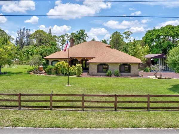 13664 N 60th St N, Palm Beach, FL 33411