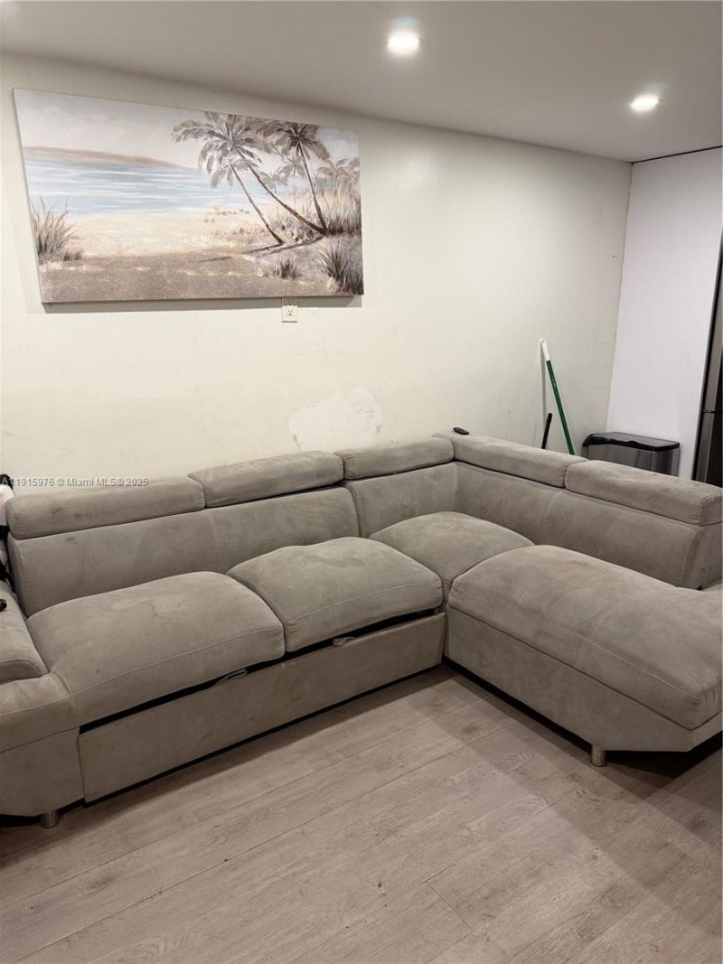 1132 NW 2nd St, Fort Lauderdale, FL 33311 Photo